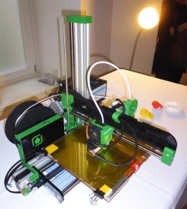 Der kleine 3-D-Drucker zum selber bauen. 