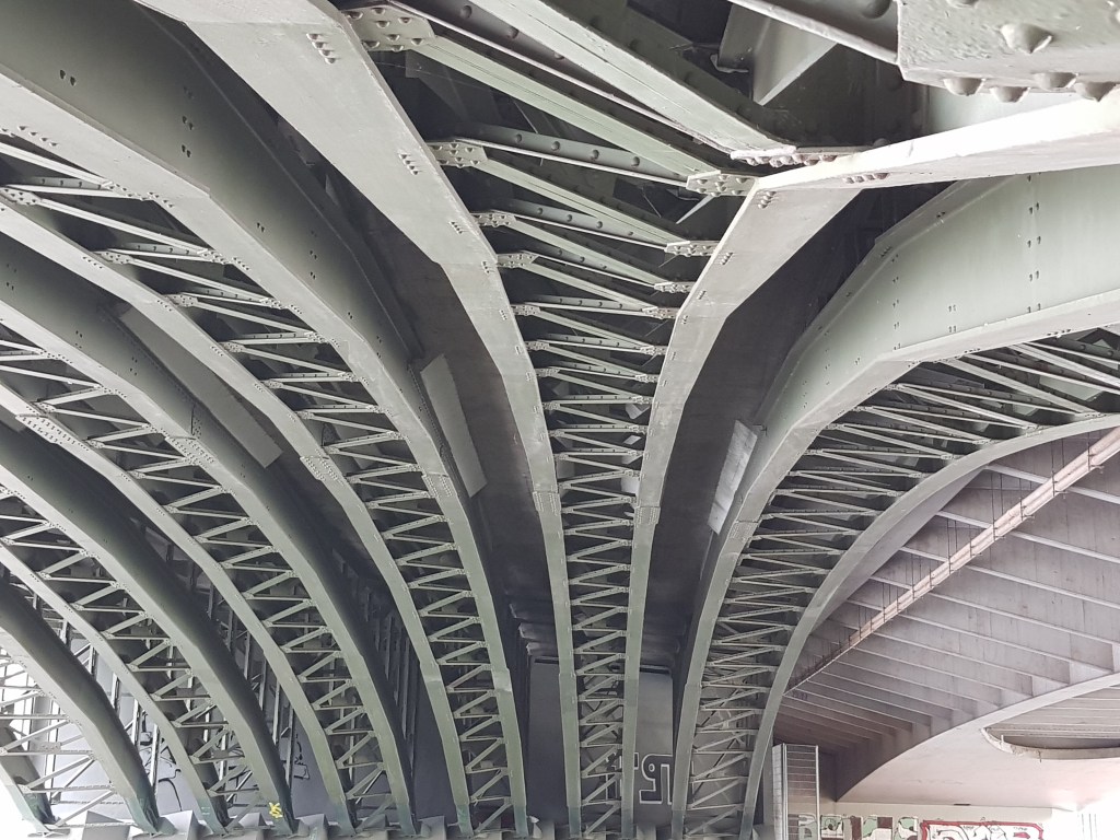 柏林 9*9 – 5. Citta dei&nbsp;Ponti