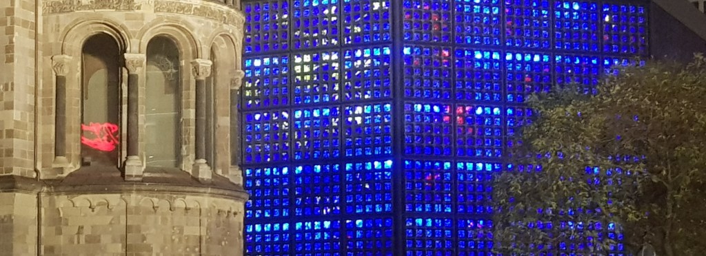 柏林 … 柏林 9*9 – 8. Berlino di&nbsp;Notte